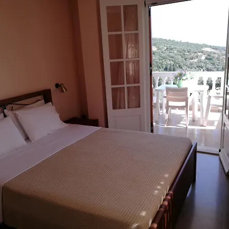 Mentis Aparthotel Meganisi